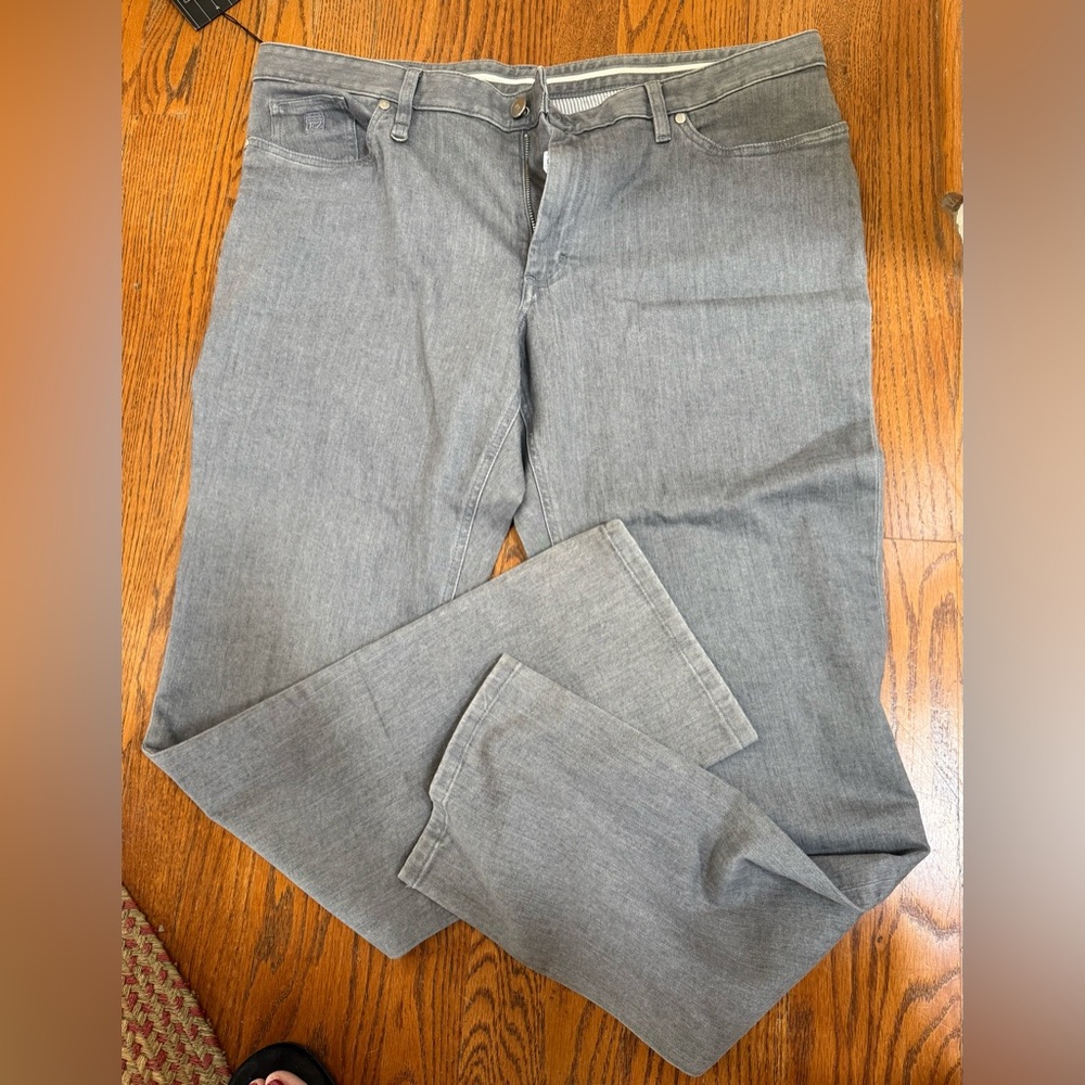NWT ERMENEGILDO ZEGNA Gray Jeans  Size 40  $345